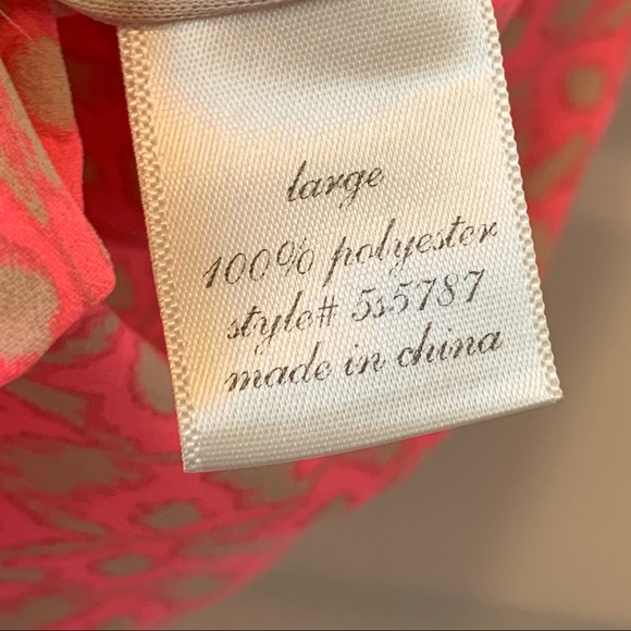 BUTTONS Geometric Print Neon Pink Romper—SZ. Lg - Picture 4 of 10